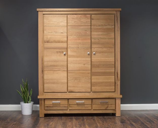 Picture of Di Marco Triple Wardrobe