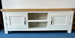 Picture of Stow Painted Extra Large TV Unit (White)