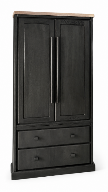 Picture of Tommy Standard Wardrobe